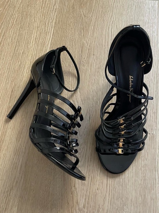 Salvatore Ferragamo Shoes - Salvatore Ferragamo Jesolo heels.
